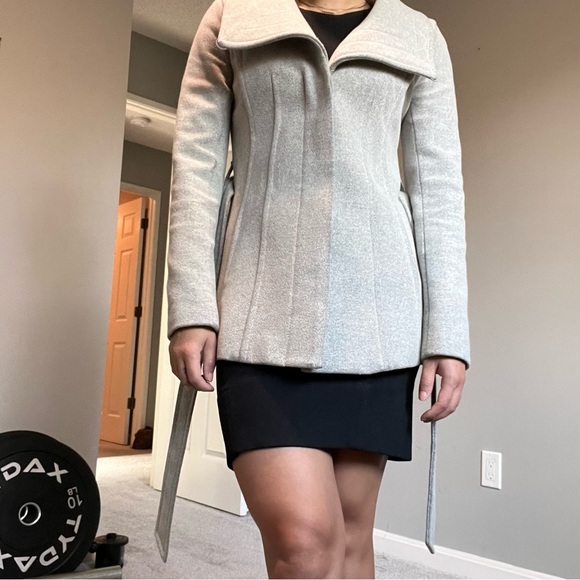 Light grey Babaton jacket - Picture 13 of 16